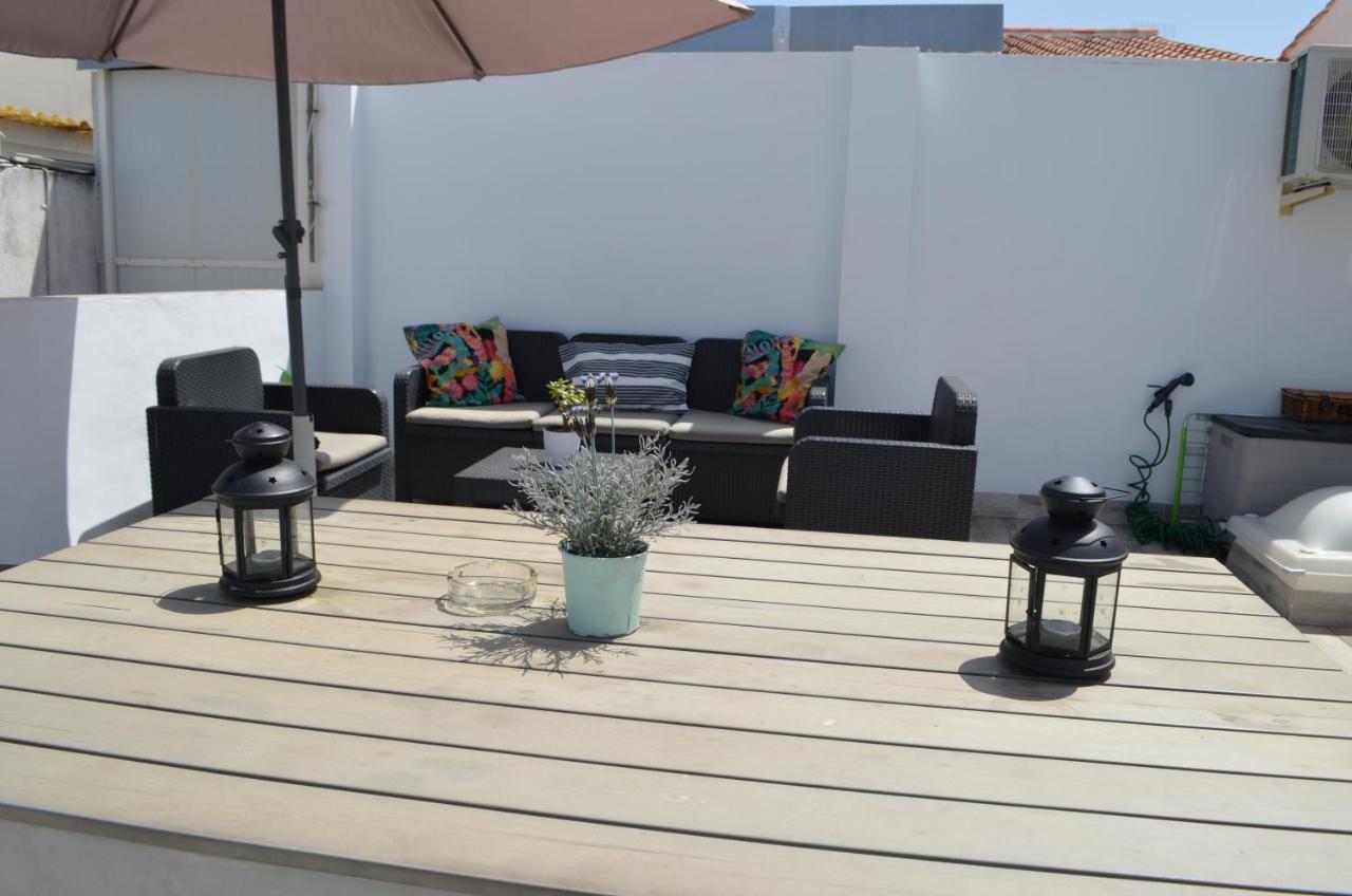 Pedregalejo Beach House Málaga Esterno foto