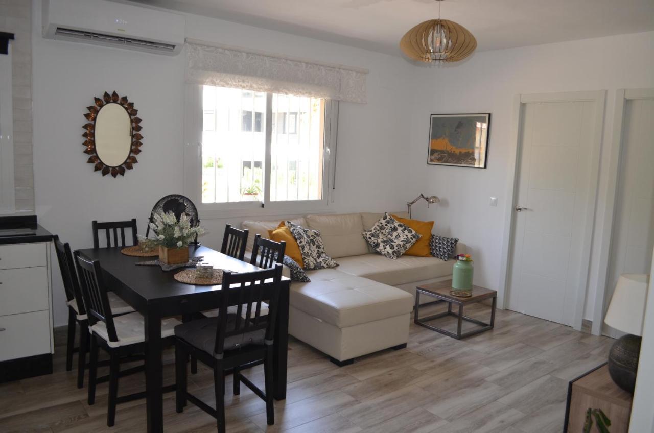 Pedregalejo Beach House Málaga Esterno foto