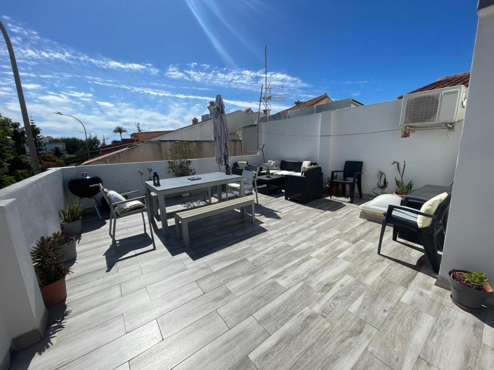 Pedregalejo Beach House Málaga Esterno foto